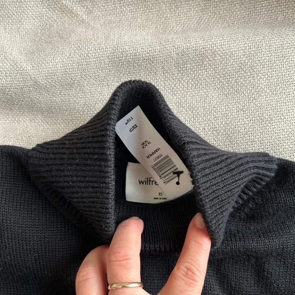 NWT Aritizia Harper Sweater - Black XS - Picture 3 of 3